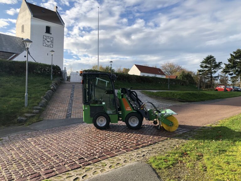 Hydraulisk kost for minilæsser